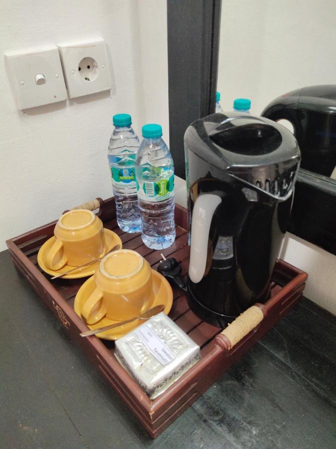 拉瓦隆酒店 庫塔 外观 照片